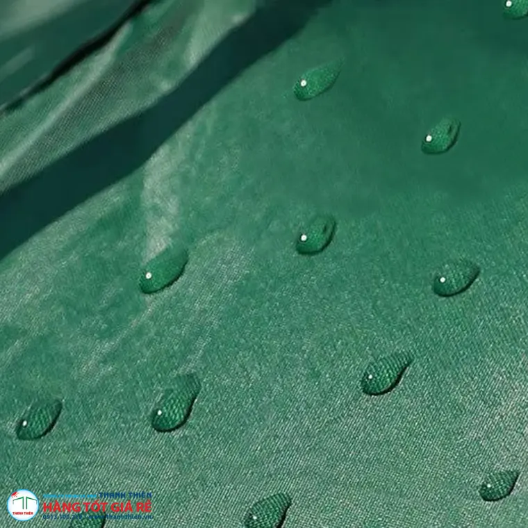 Vải bạt polyester phủ PU lều quân đội — hạt nước đọng không thấm, chống mưa nhiệt đới hiệu quả