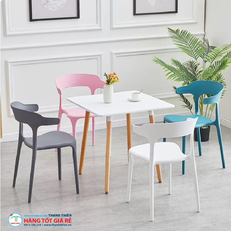 Bàn ghế cafe nhựa có tốt 