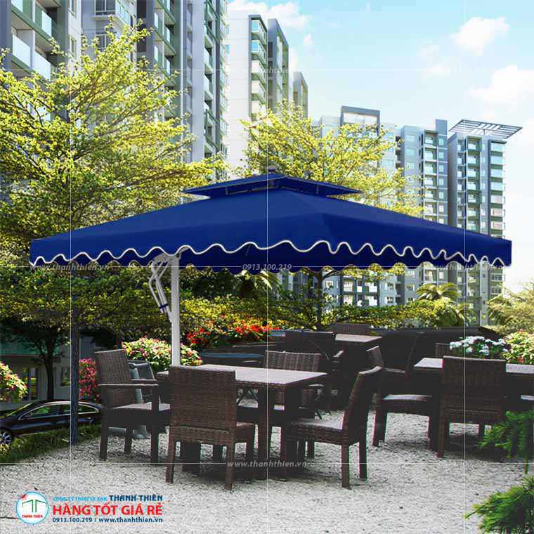 Bảng báo giá dù lệch tâm vuông và những điều bạn nên biết