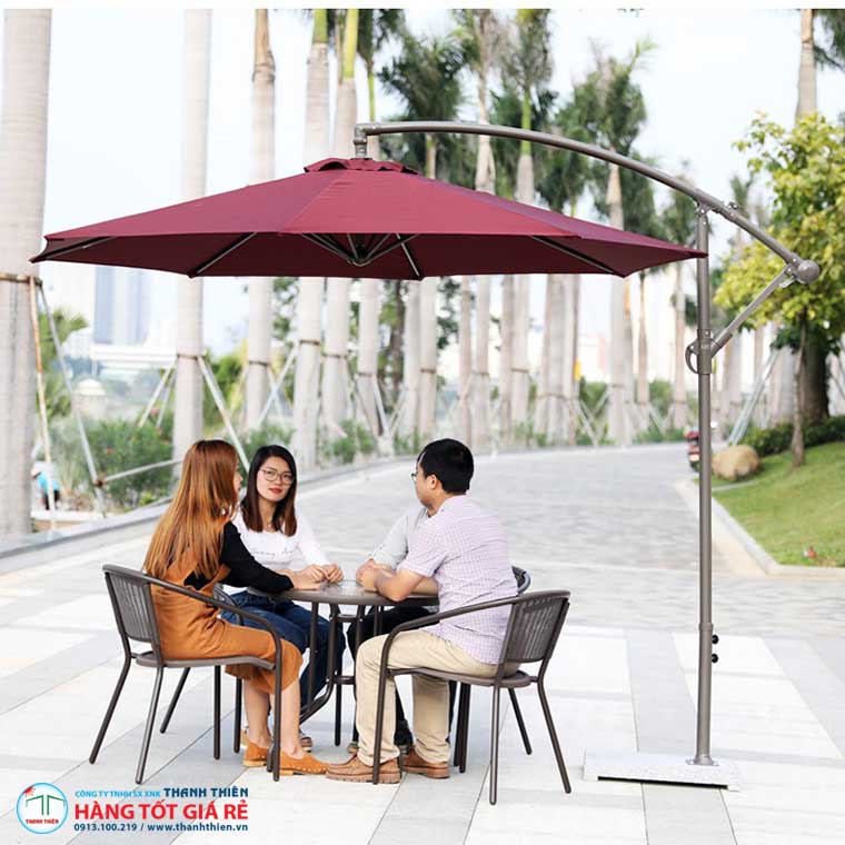 du-treo-lech-tam-034-6 Dù lệch tâm treo ODU 034 giúp che nắng hiệu quả, thiết kế hiện đại, phù hợp quán café, sân vườn và sự kiện ngoài trời.