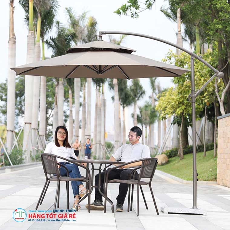 du-treo-lech-tam-034-8 Dù lệch tâm treo ODU 034 giúp che nắng hiệu quả, thiết kế hiện đại, phù hợp quán café, sân vườn và sự kiện ngoài trời.