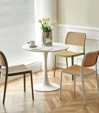 Ghe cafe nhua Holly gia may 11c