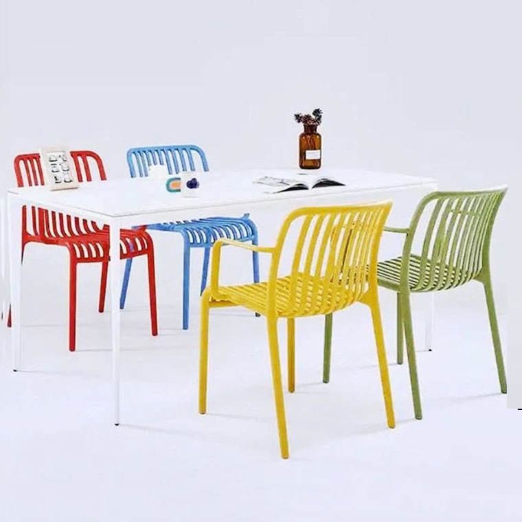 ghe nhua du nam doc Costa 9