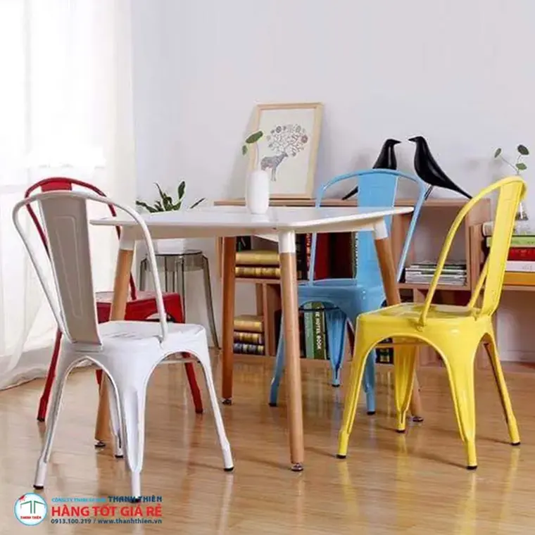 Phong cách quán cafe VN và ghế tương ứng: industrial–Tolix
