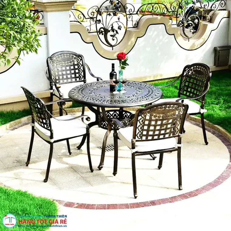 Phong cách quán cafe VN và ghế tương ứng: minimal–nhôm,