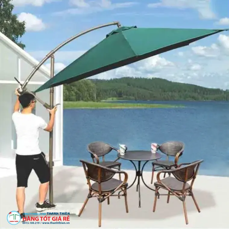 Ô dù hồ bơi resort khách sạn dùng dù lệch tâm treo — kích thước 3×3m, đế di động không khoan sàn