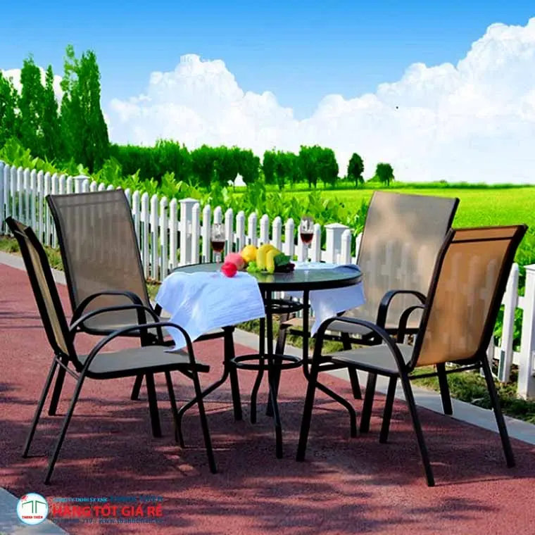 Bàn ghế nhôm lưới ngoài trời 4 chỗ khung nhôm mặt lưới đan — dành cho quán cafe và nhà hàng sân vườn