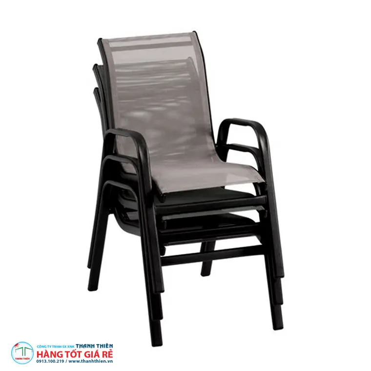 Ghế cafe nhôm lưới xếp chồng được — 2 chiếc chồng lên nhau gọn gàng, tiết kiệm diện tích lưu trữ