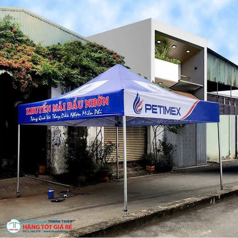 Lều xếp 3x3m in logo Petimex — điểm bán hàng lưu động ngoài trời tại Việt Nam