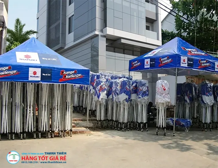 Lều xếp in logo Suzuki số lượng lớn tại kho Thanh Thiên — dự án cung cấp từ năm 2013